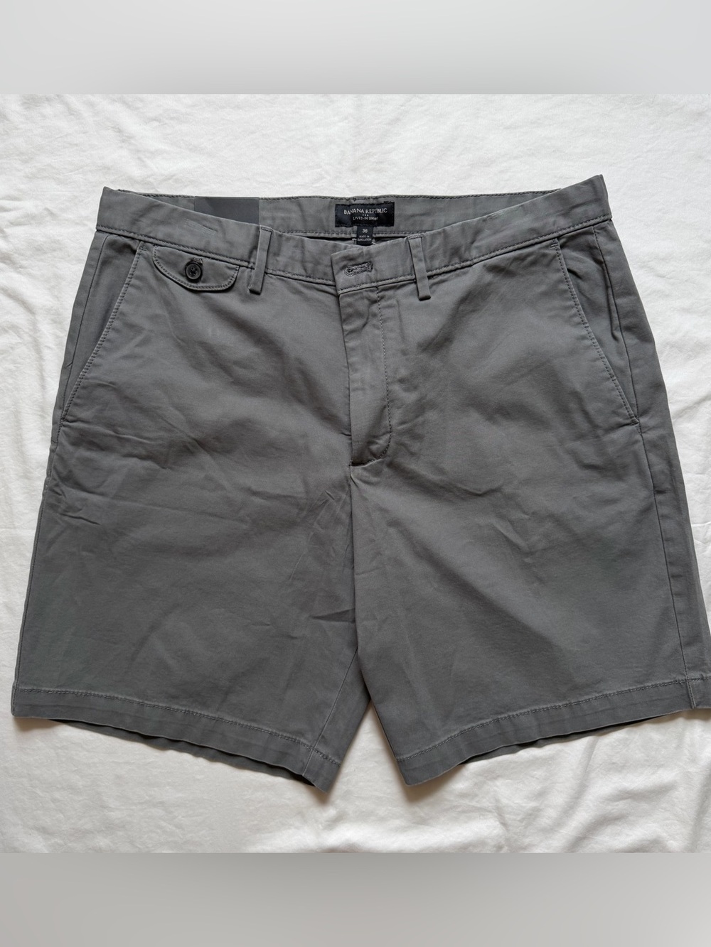 Banana Republic Lived in Chino Short NWT